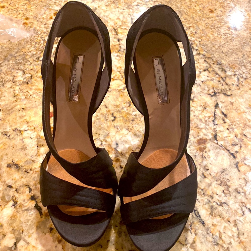 Black Satin Halston heels - Picture 4 of 6